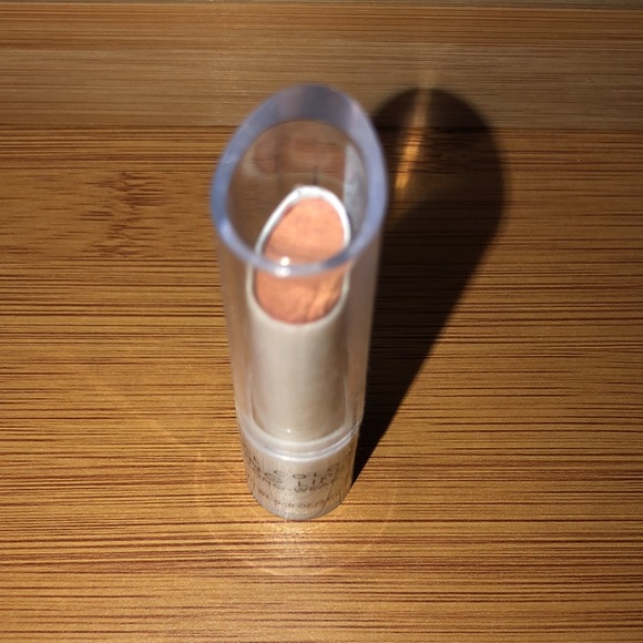 Real Colors Lasting Lipstick 💄 (set of 2) - Picture 5 of 7